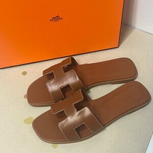 Hermes Women's Brown Sandals
